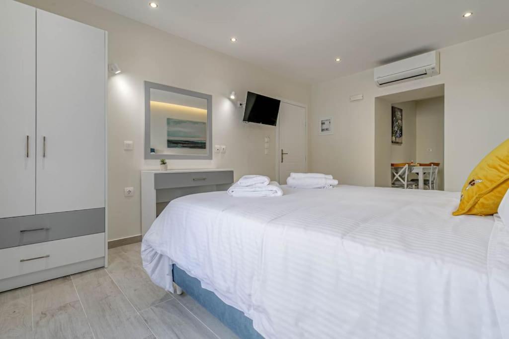Agisilaos Apartments Corfu  外观 照片